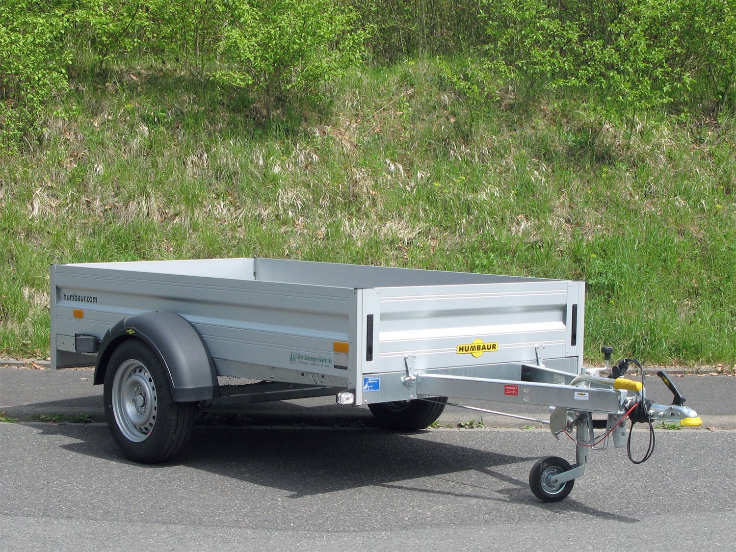 Remorque utilitaire Humbaur HA132513 KV ridelle avant rabattable