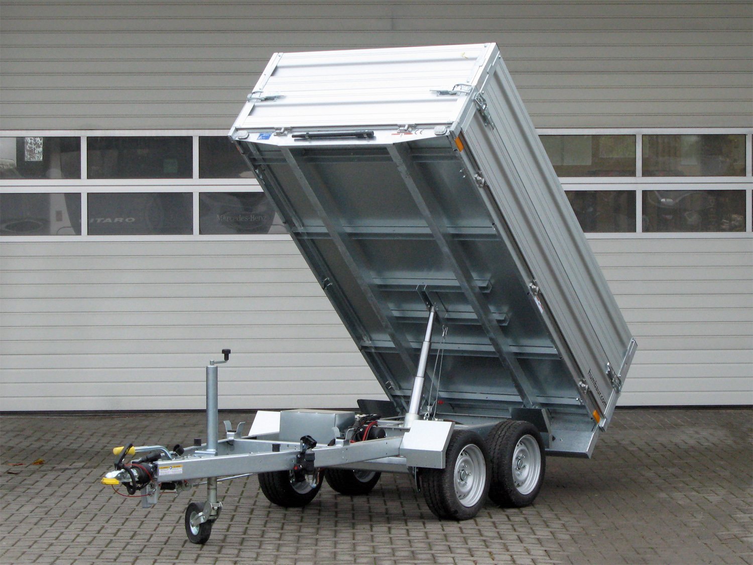 Remorque benne arrière Humbaur HUK 272715 avec pompe électrique et rehausse