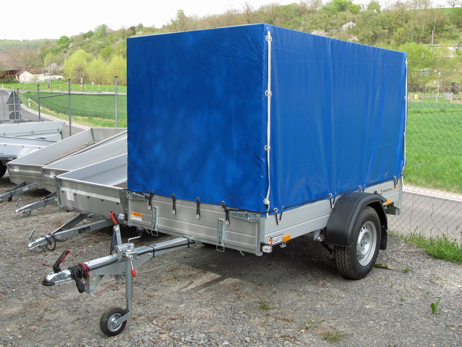 Remorque bâchée SARIS MP 255 133 1350 1 hauteur 150 cm 100 km/h