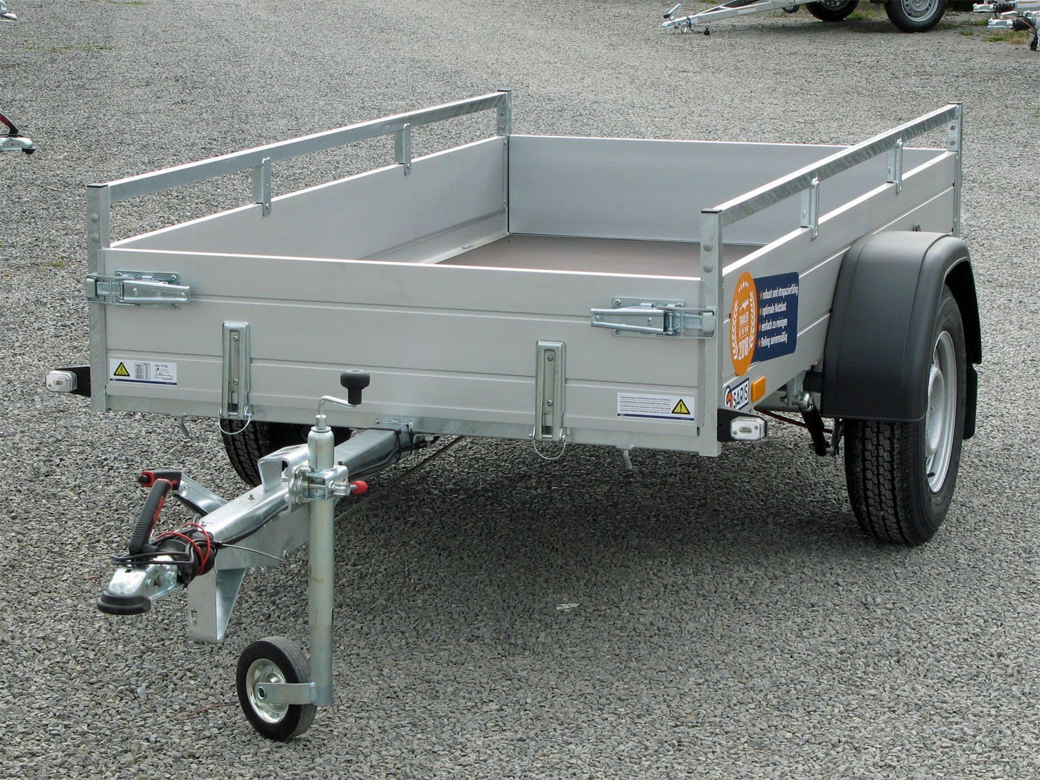 Remorque utilitaire SARIS MP 255 133 1350 1 100 km/h