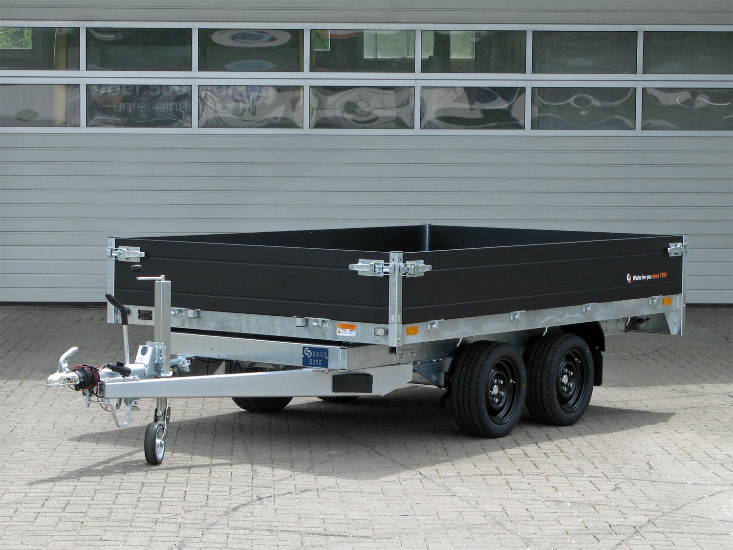 Remorque benne arrière SARIS K1 306 184 2700 2 E35 avec pompe électrique