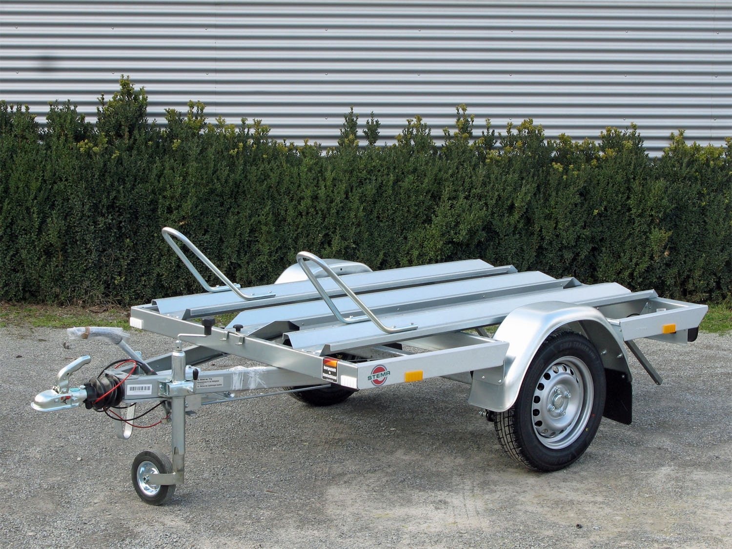 Remorque porte-motos STEMA MT 850 BS2 deux rails de maintien